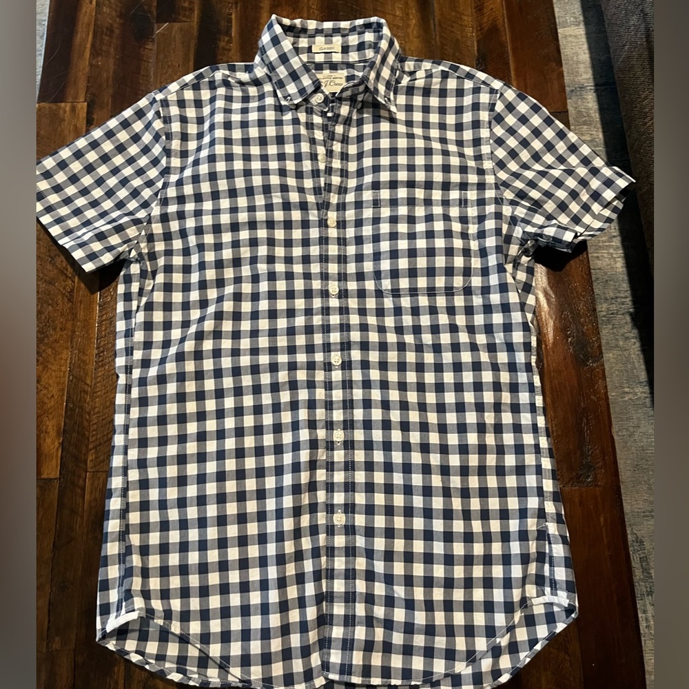 J Crew Men’s Button-up Shirt | Classic Fit | Small